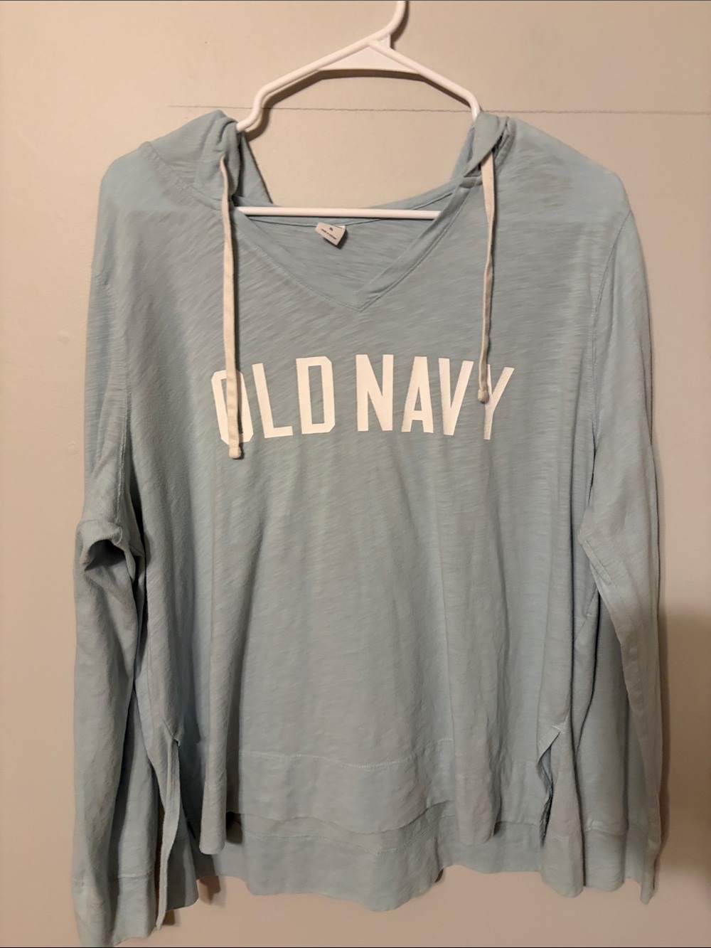Old Navy Light Blue V-Neck Hoodie with White Logo. XL. Cotton/poly